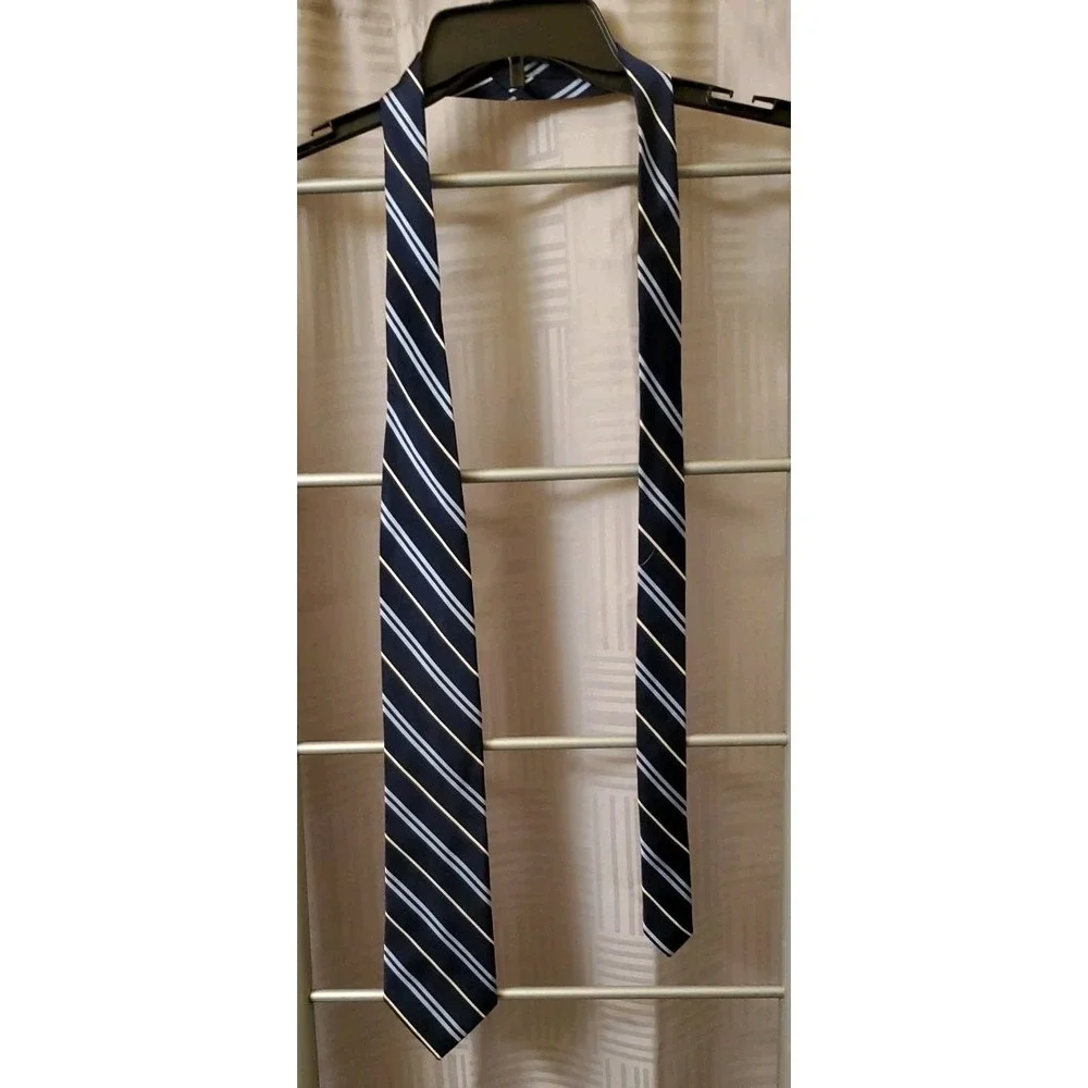 RALPH LAUREN CHAPS Men's‎ Tie 100% Silk Navy Blue Striped 60